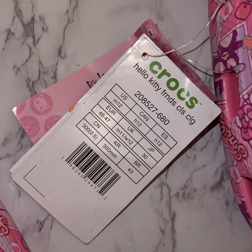 Hello Kitty crocs - Picture 7 of 7